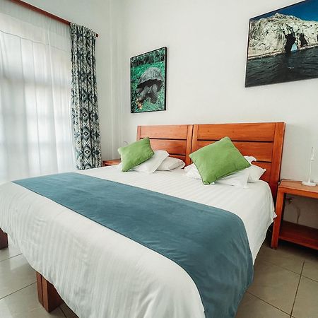 Hotel Albemarle Puerto Villamil Eksteriør billede